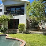Casa de Férias 3 Bedroom House, 250m From Trikorfo *